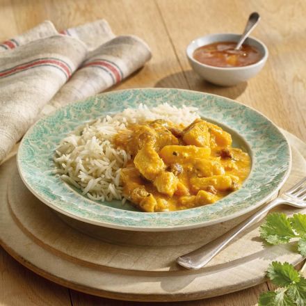 Mini Fruity Chicken Curry with Steamed Rice